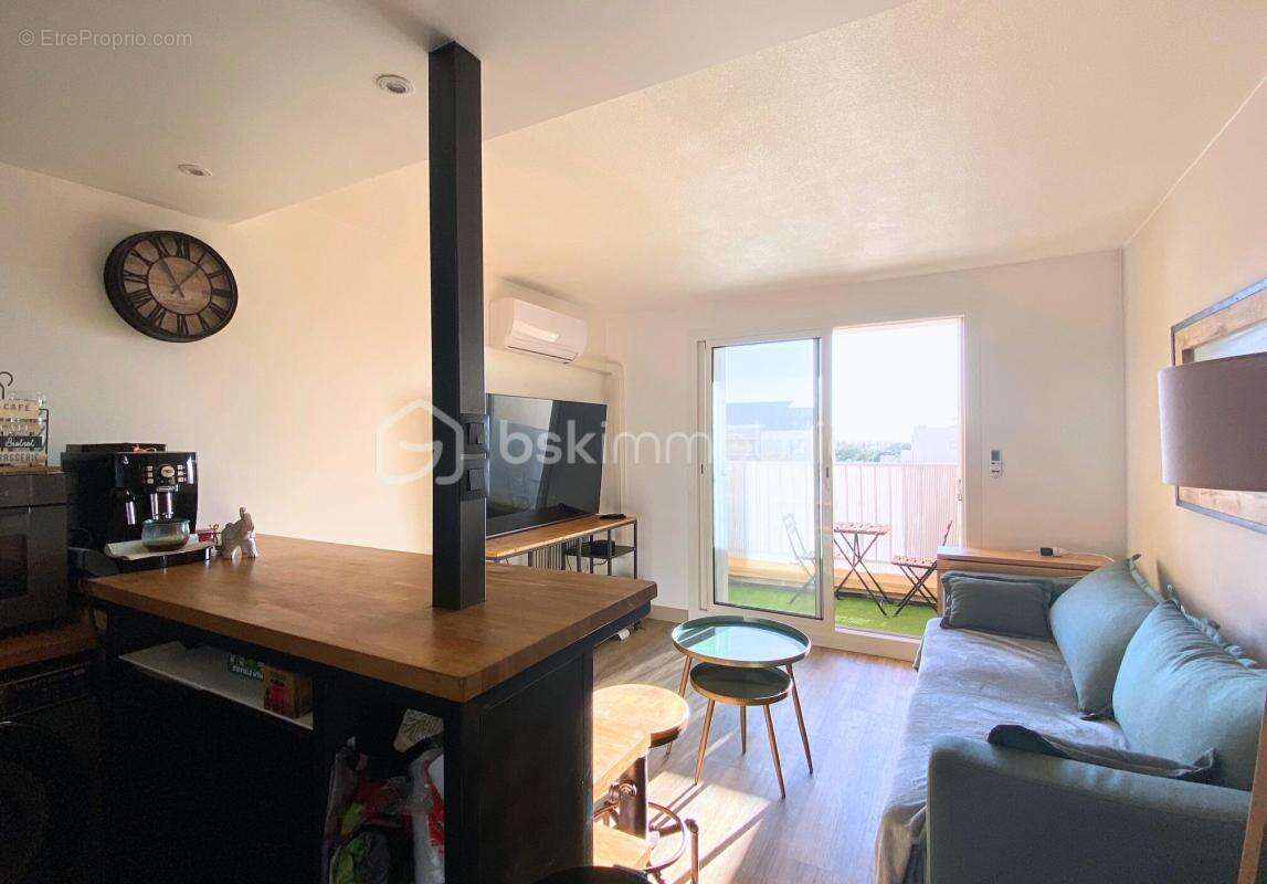 Appartement à CARQUEIRANNE