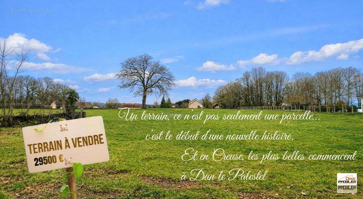 Terrain à DUN-LE-PALESTEL