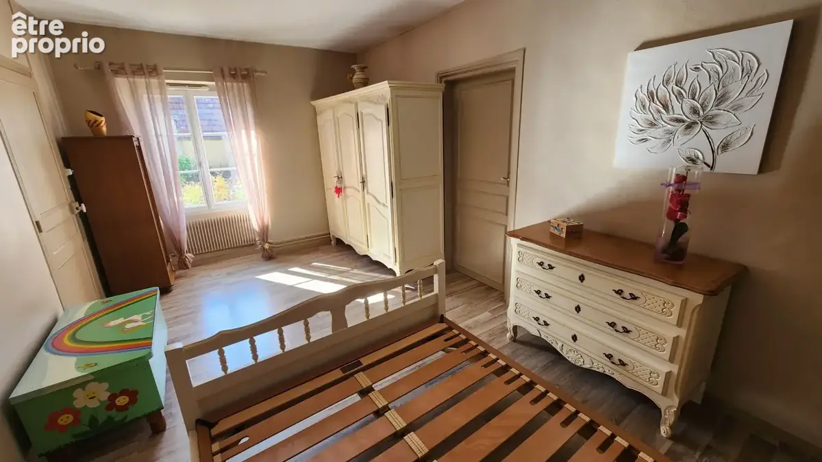 Maison ancienne renovee, centre chateauneuf avec terrain et garage - photo 13