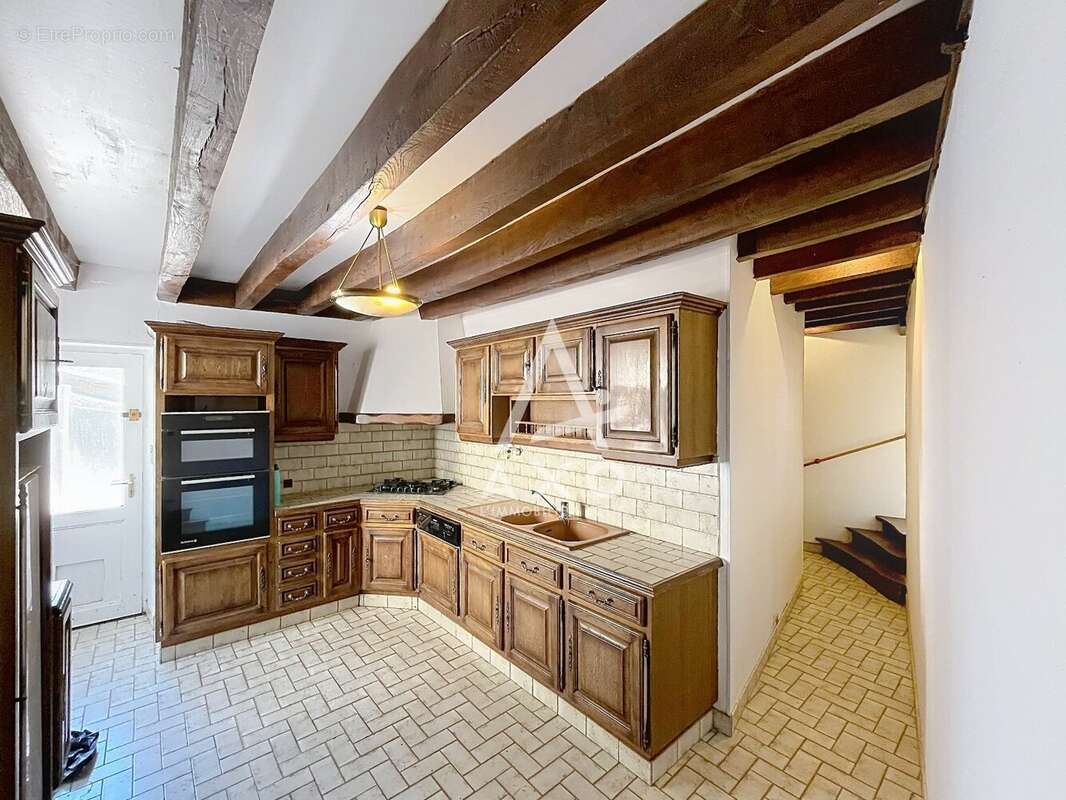 Maison centre bourg de nevoy - photo 5