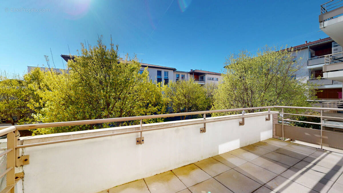 Appartement à TOURNEFEUILLE