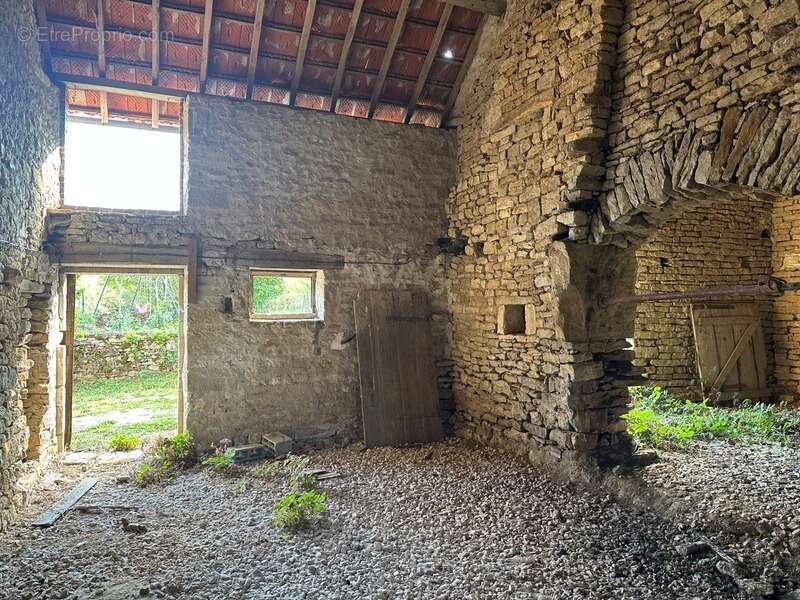 Maison à POUILLY-EN-AUXOIS