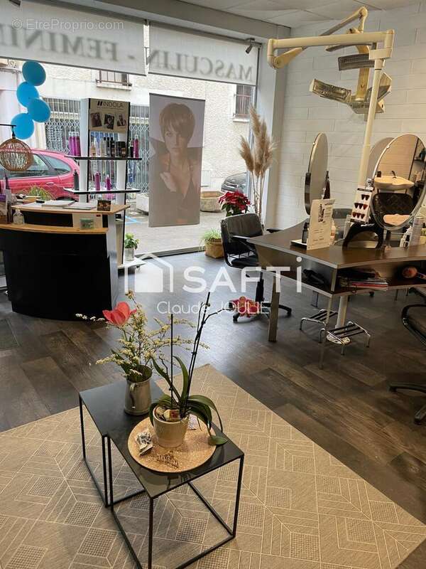 Photo 4 - Commerce à FIGEAC