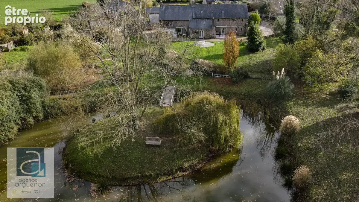 Entre SAINT-MALO et DINAN :  Belle propriété de charme avec vie de plain pied, dépendances et étang. - photo 3