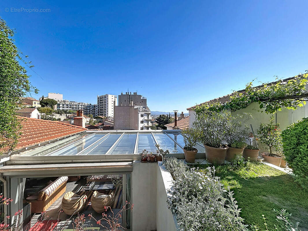 Maison à MARSEILLE-6E