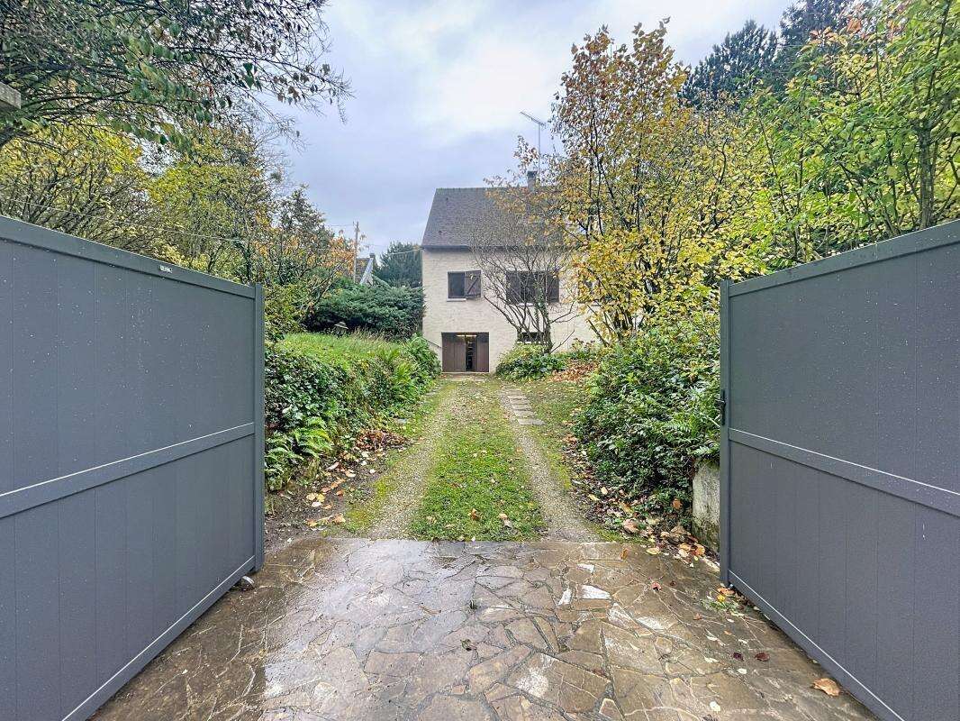 Maison à JOUARS-PONTCHARTRAIN