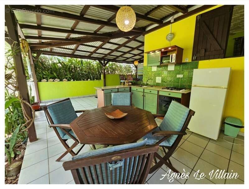 Maison à POINTE-NOIRE