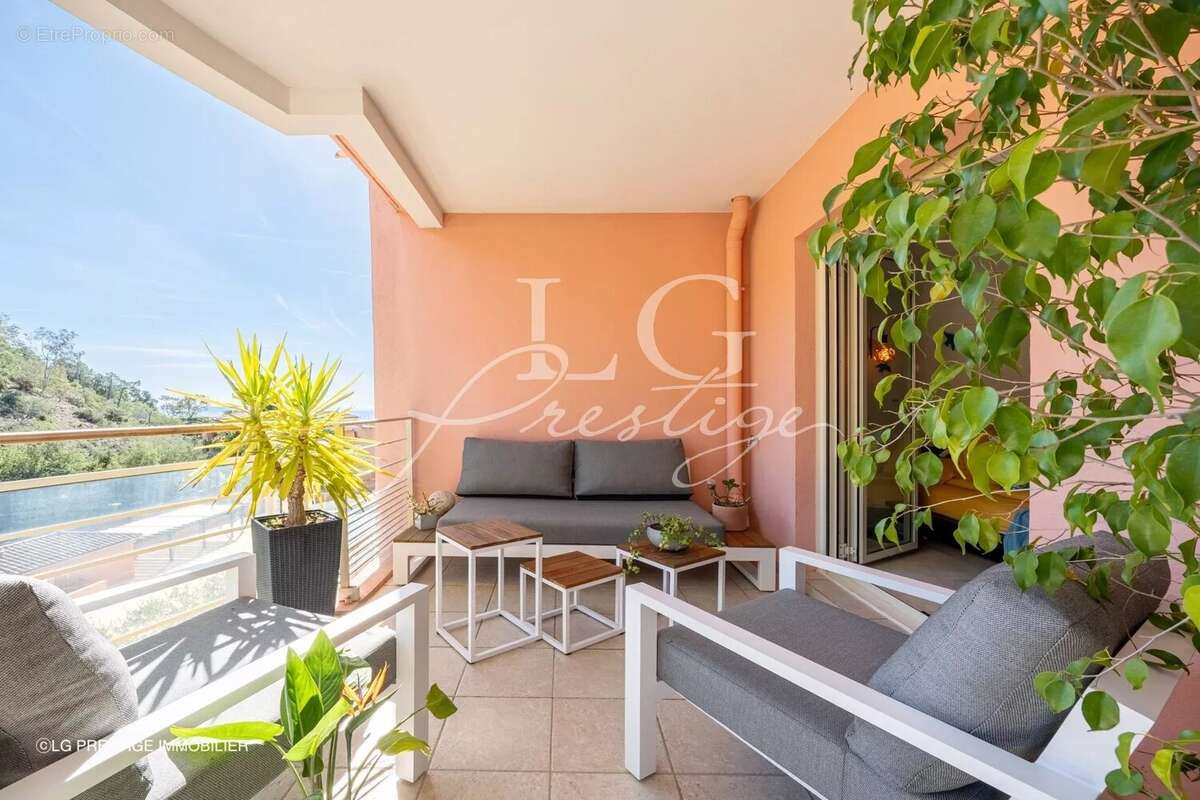 Appartement à THEOULE-SUR-MER