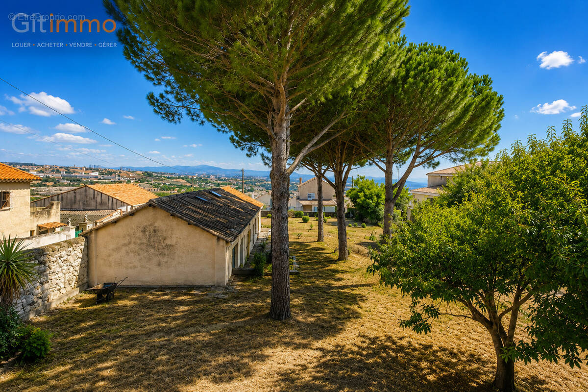 Maison à MARSEILLE-16E