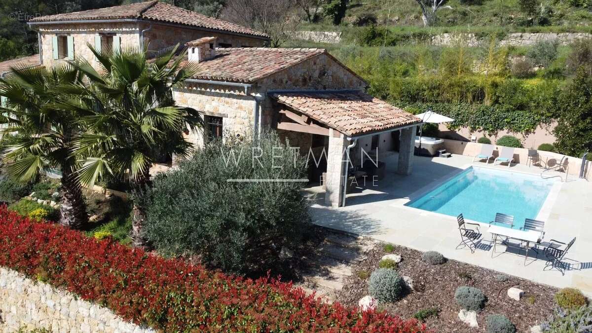 Maison à FAYENCE