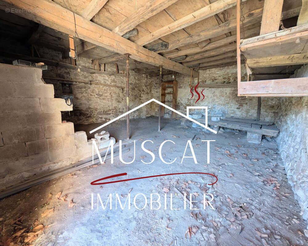 Maison à VEYRINS-THUELLIN