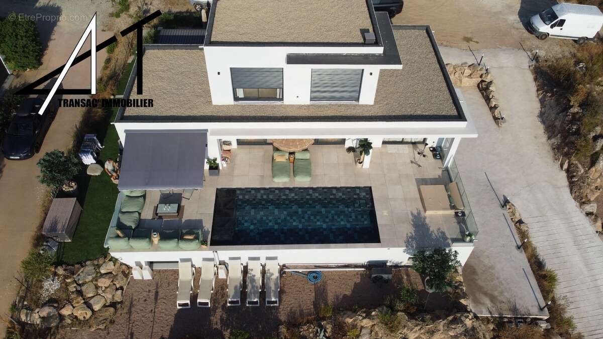 Magnifique villa contemporaine T7 avec piscine – vue mer 180° - photo 2