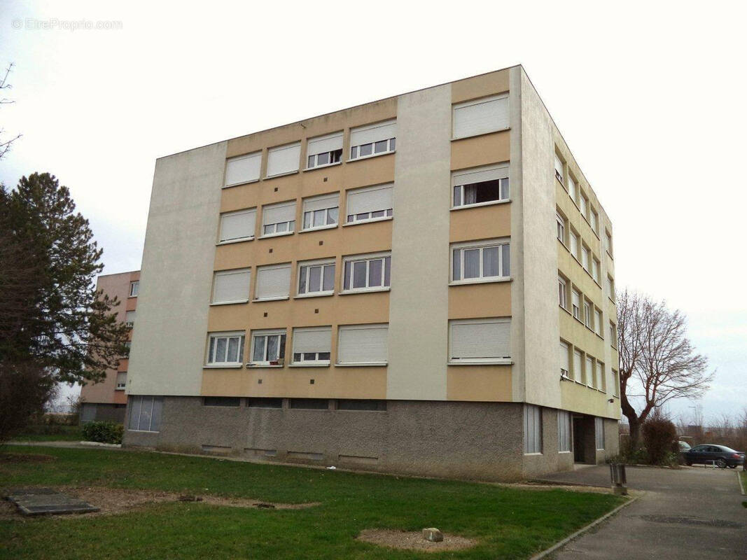 Appartement à ROMILLY-SUR-SEINE