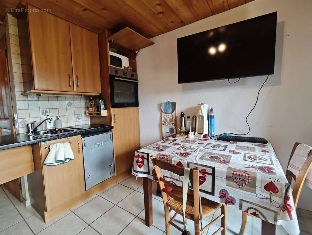 Grand studio avec terrasse et vue criou - photo 5