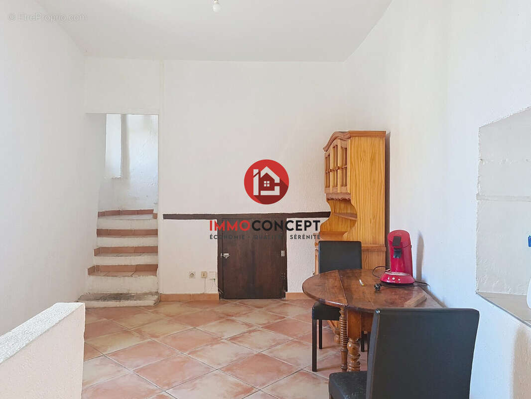 Maison à BOLLENE