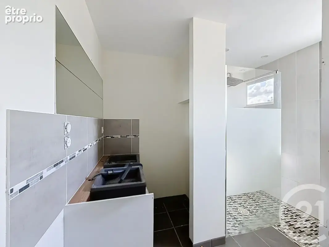 Maison 85 m² à Plenee-Jugon  - photo 5