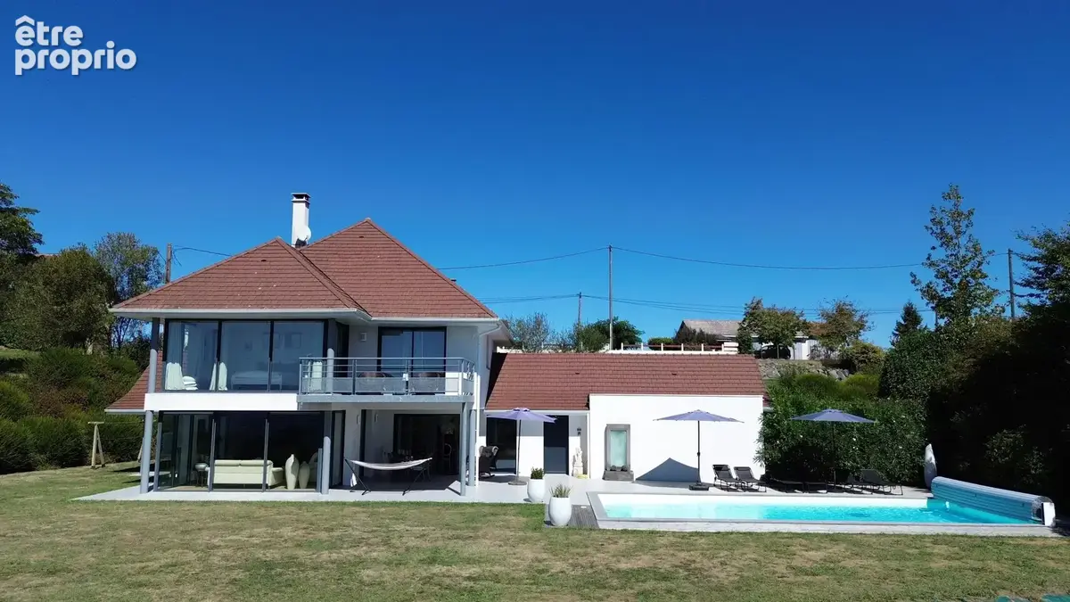 Photo Maison à Burgaronne au prix de 599 000€