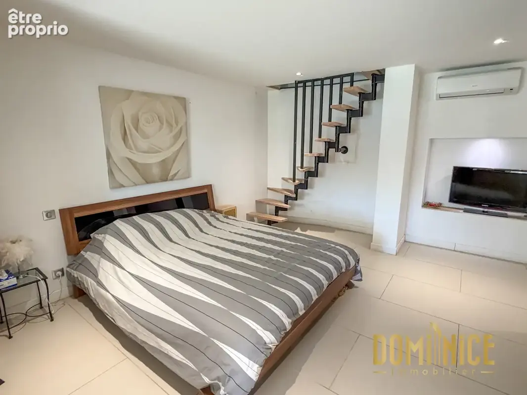 Cagnes-sur-Mer Les Collettes   Villa 233 m2, piscine à débordement, vue mer et espace bien-être - photo 29