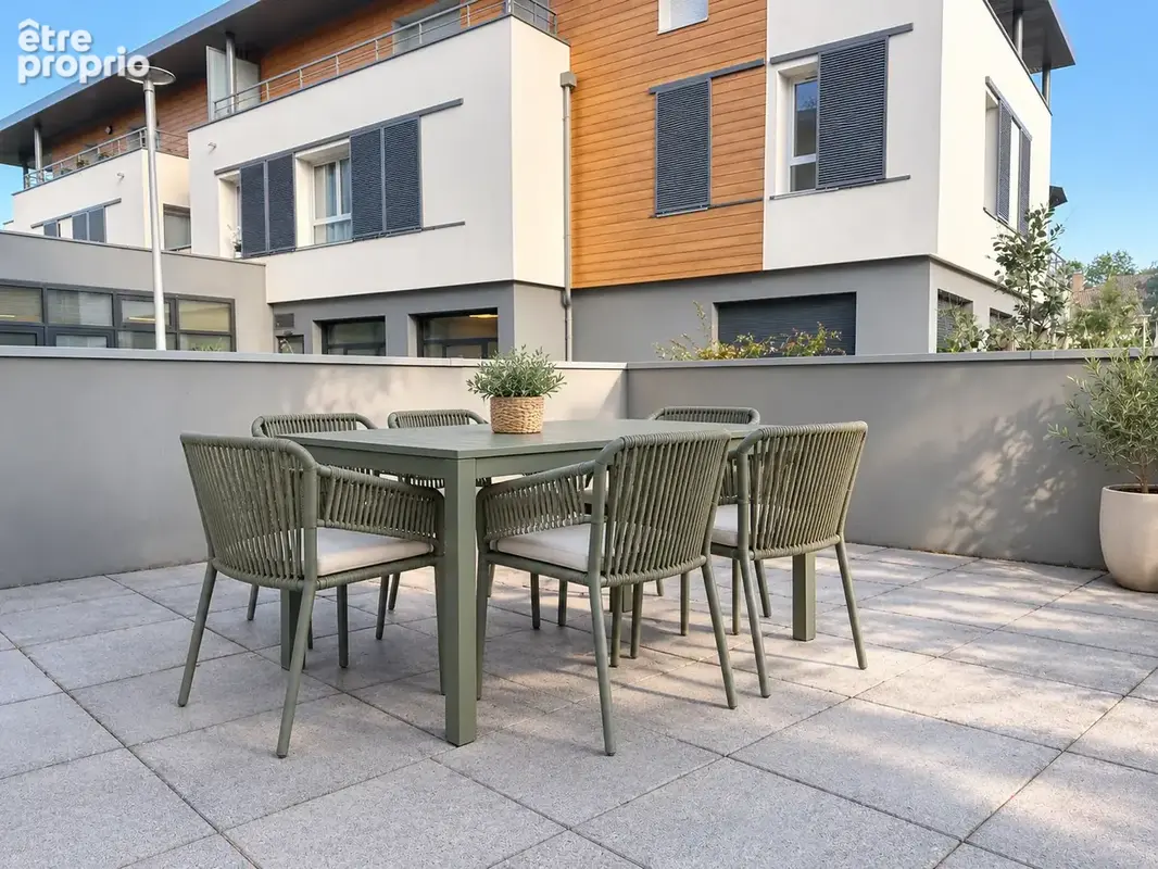 DIVONNE-LES-BAINS CENTRE - Résidence très récente - Appartement T2 spacieux avec grande terrasse et garage - photo 3
