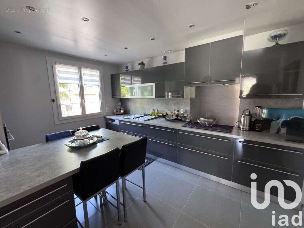 Photo 2 - Maison à BREVIANDES