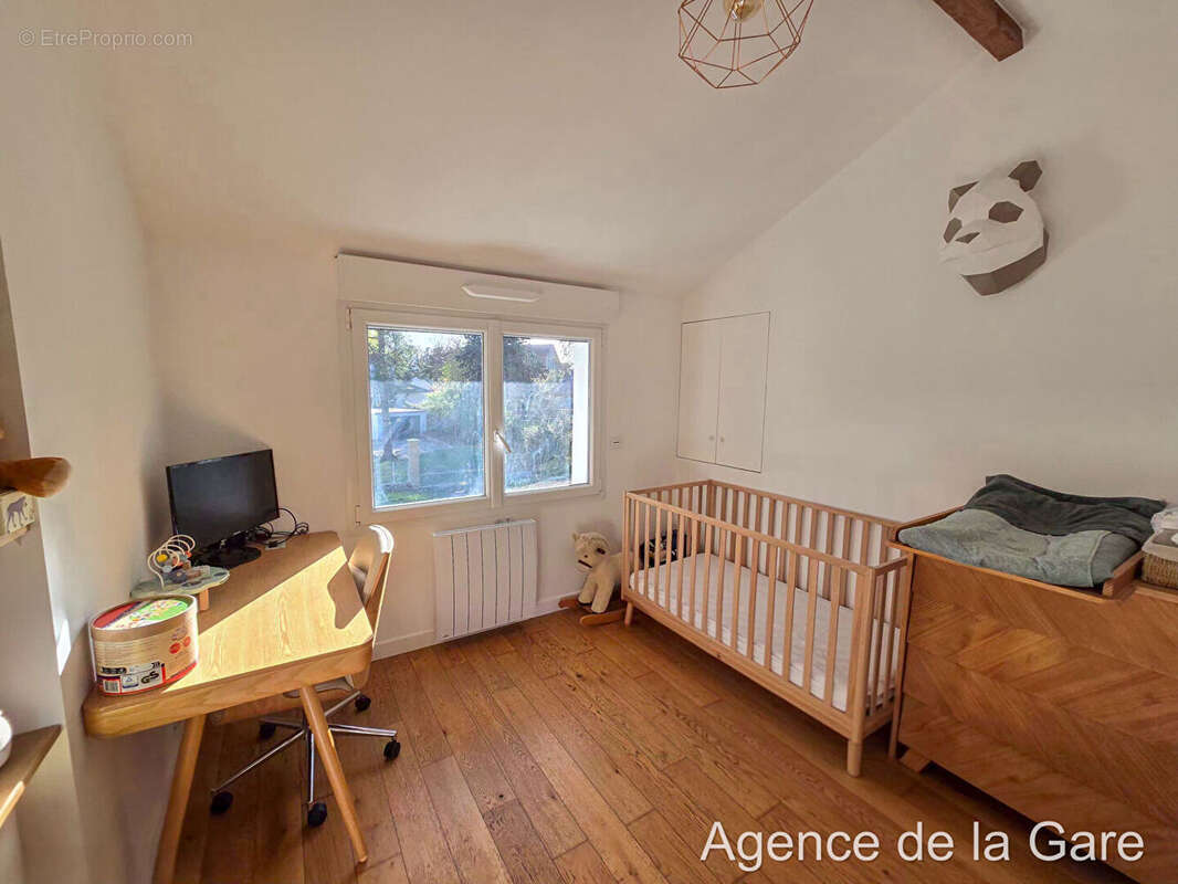 Maison à MAISONS-LAFFITTE
