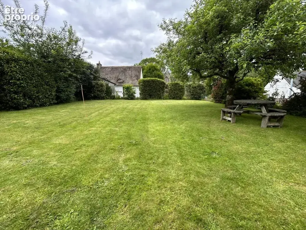 Propriété de caractère à Pluméliau (56) : Longère, Chaumière et terrain constructible - photo 18