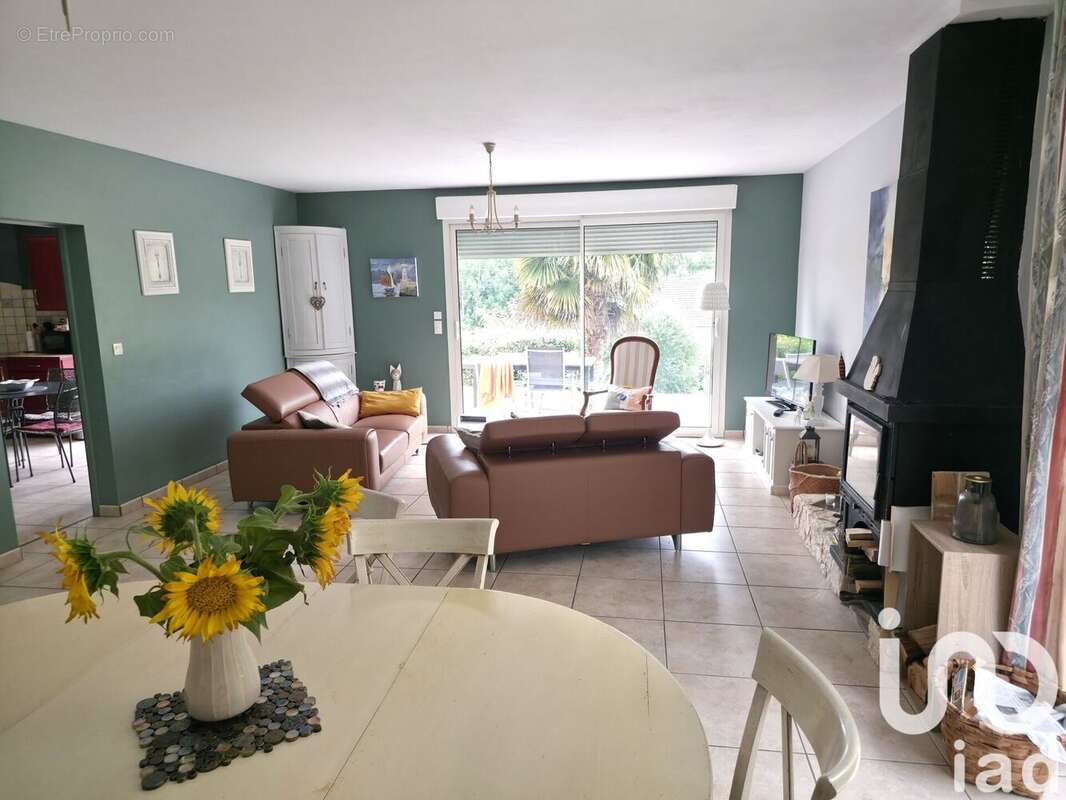 Photo 6 - Maison à SAINT-EPAIN