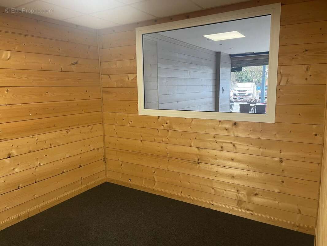 Commerce à TONNEINS