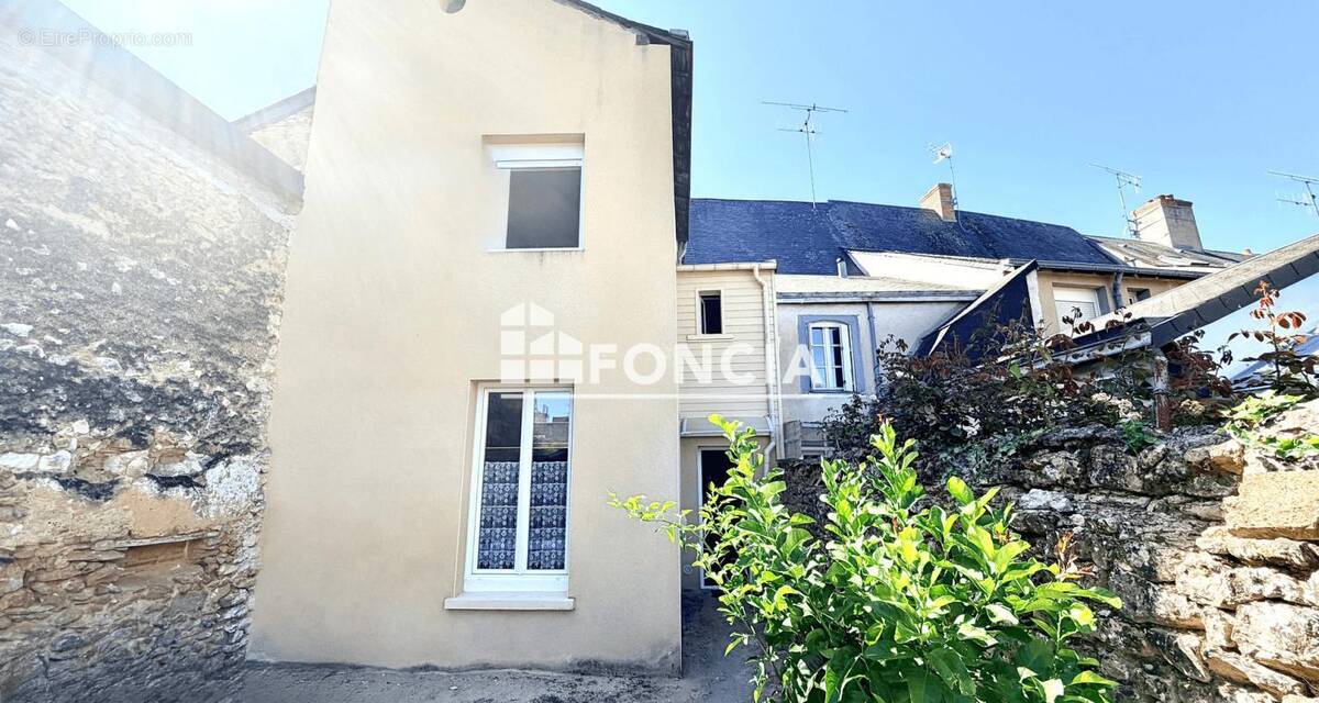 Maison à LA FLECHE