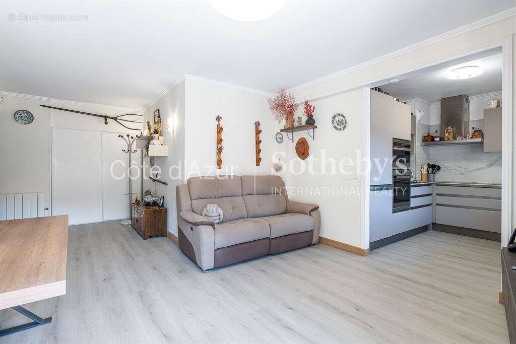 Appartement à BEAULIEU-SUR-MER