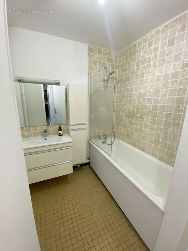 Appartement à ROSNY-SOUS-BOIS