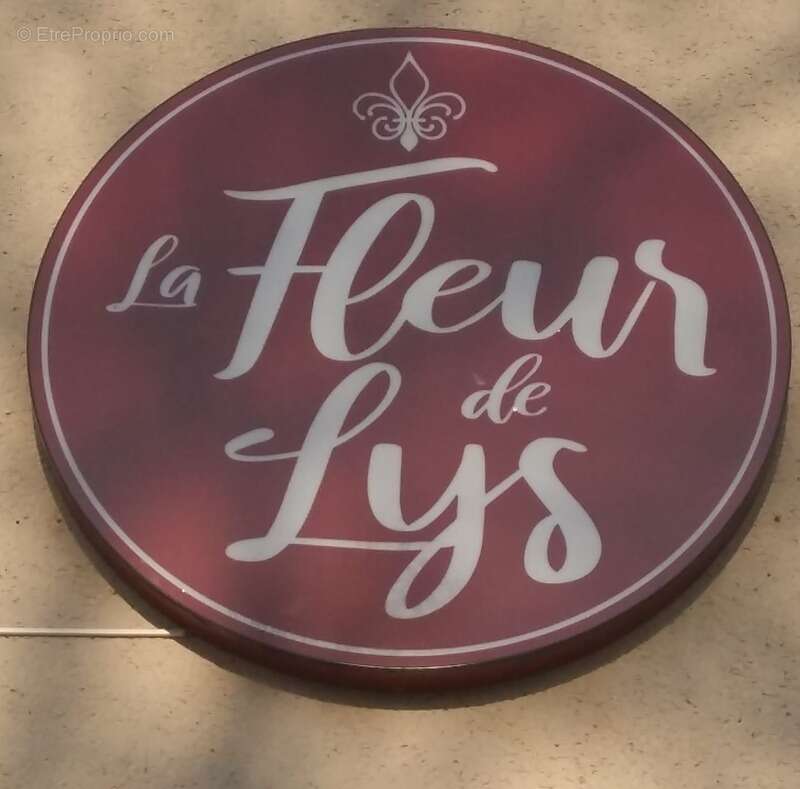 Fonds de commerce d'Hôtel-Restaurant à vendre CORMATIN (71) - photo 3