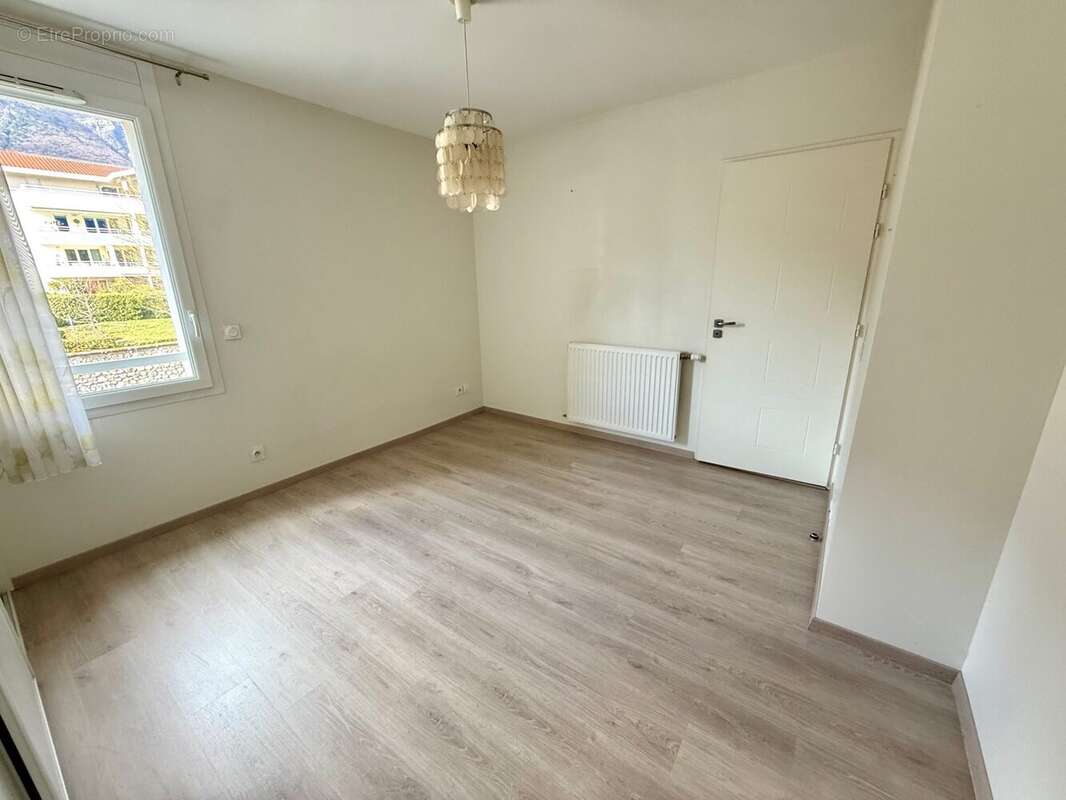 Appartement à MONTBONNOT-SAINT-MARTIN