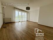 Appartement à SACLAS