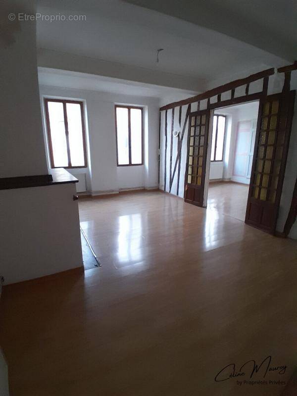 Appartement à MIRANDE