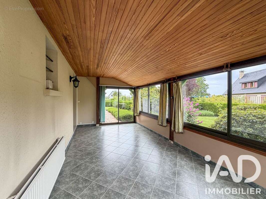 Maison 250 m² à Vitot  - photo 2