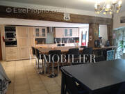 Maison à SAINT-GEORGES-LE-GAULTIER