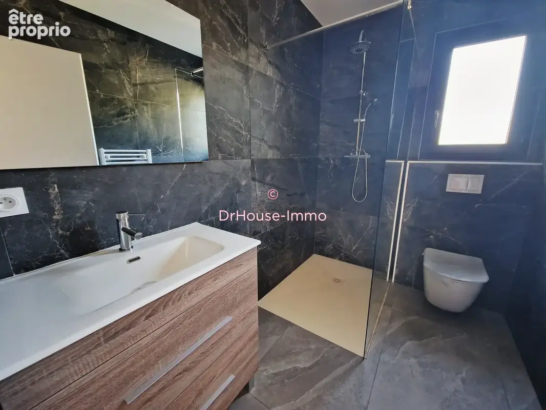Maison 110 m² à Charmes-Sur-Rhone  - photo 26