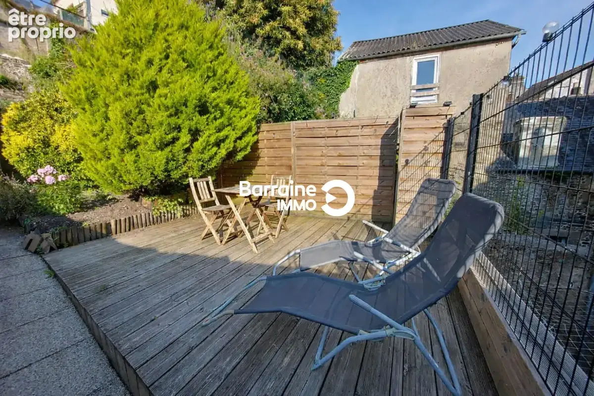 Appartement 3 pièces - CENTRE VILLE -  MORLAIX - photo 2