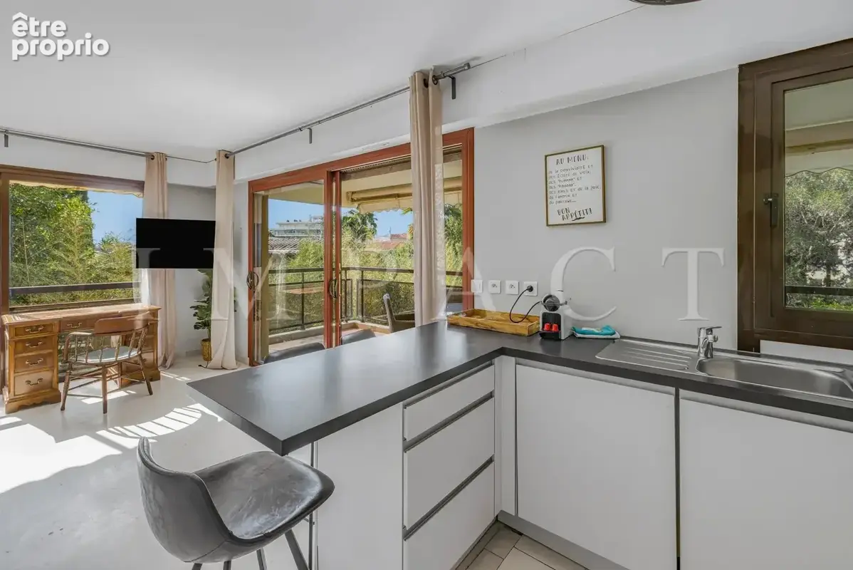 Co-exclusivité - Cannes Montrose appartement 2 pièces à vendre - photo 6