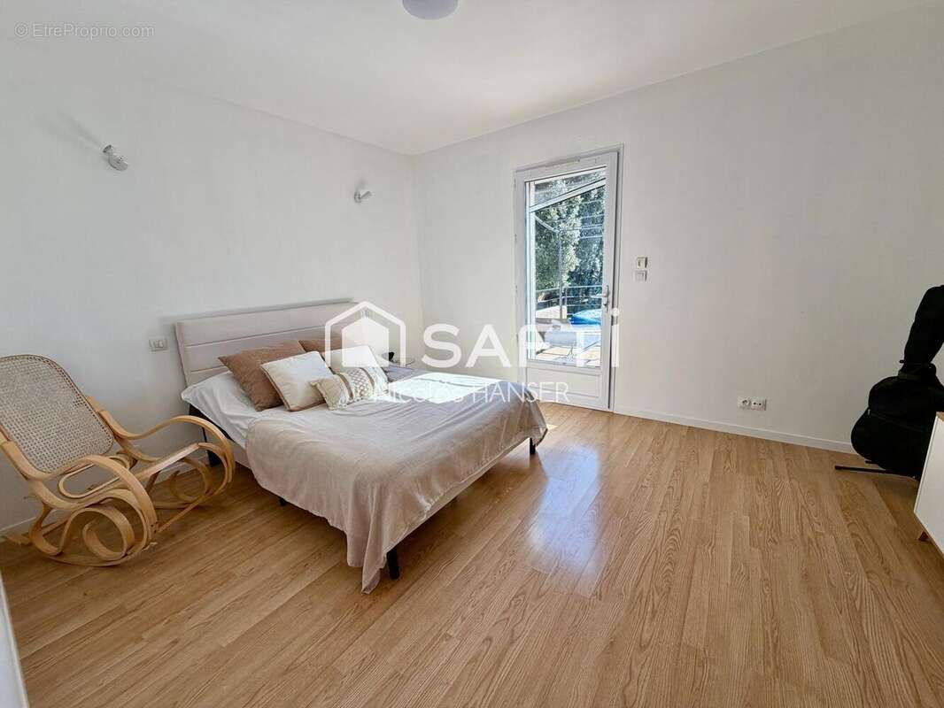 Photo 9 - Maison à MEJANNES-LE-CLAP