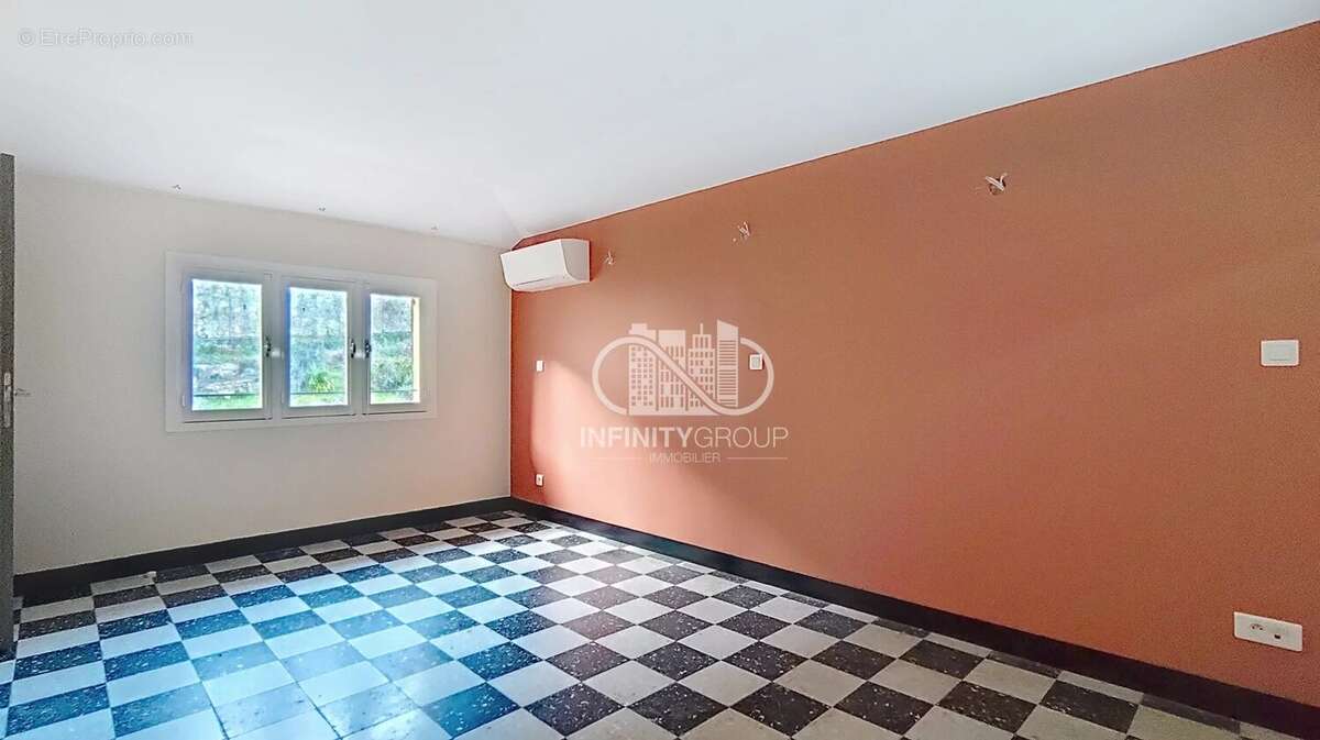 Appartement à GRASSE