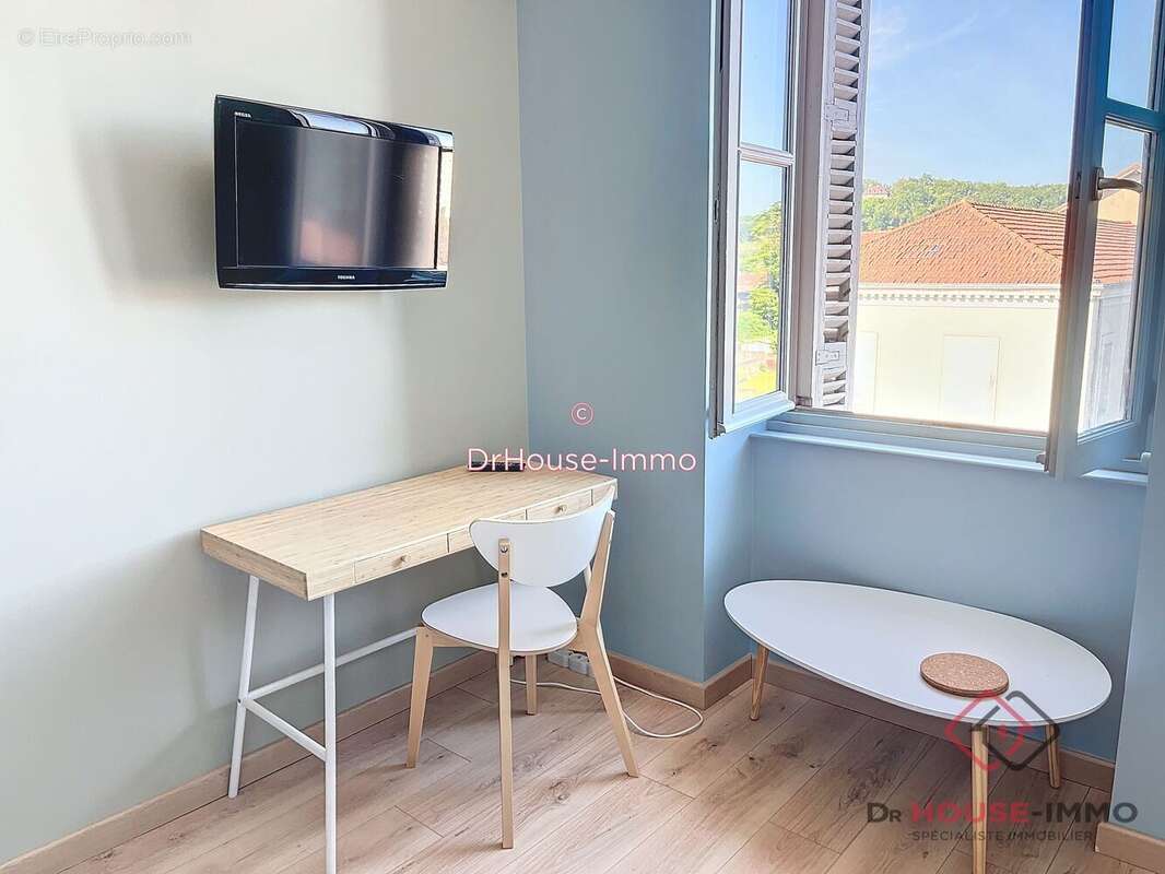 Appartement 500 m² à Perigueux  - photo 7