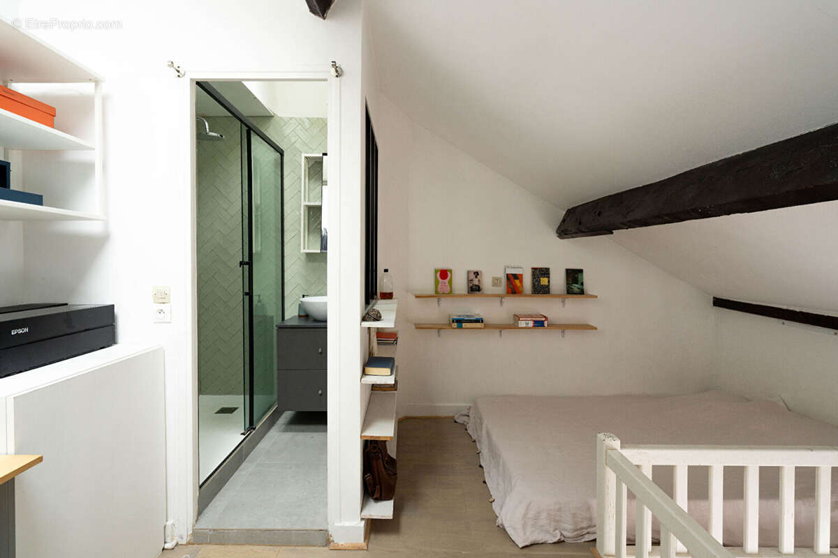 Appartement à PARIS-19E