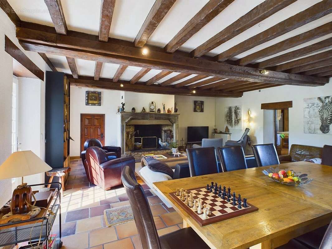 Maison à SARLAT-LA-CANEDA