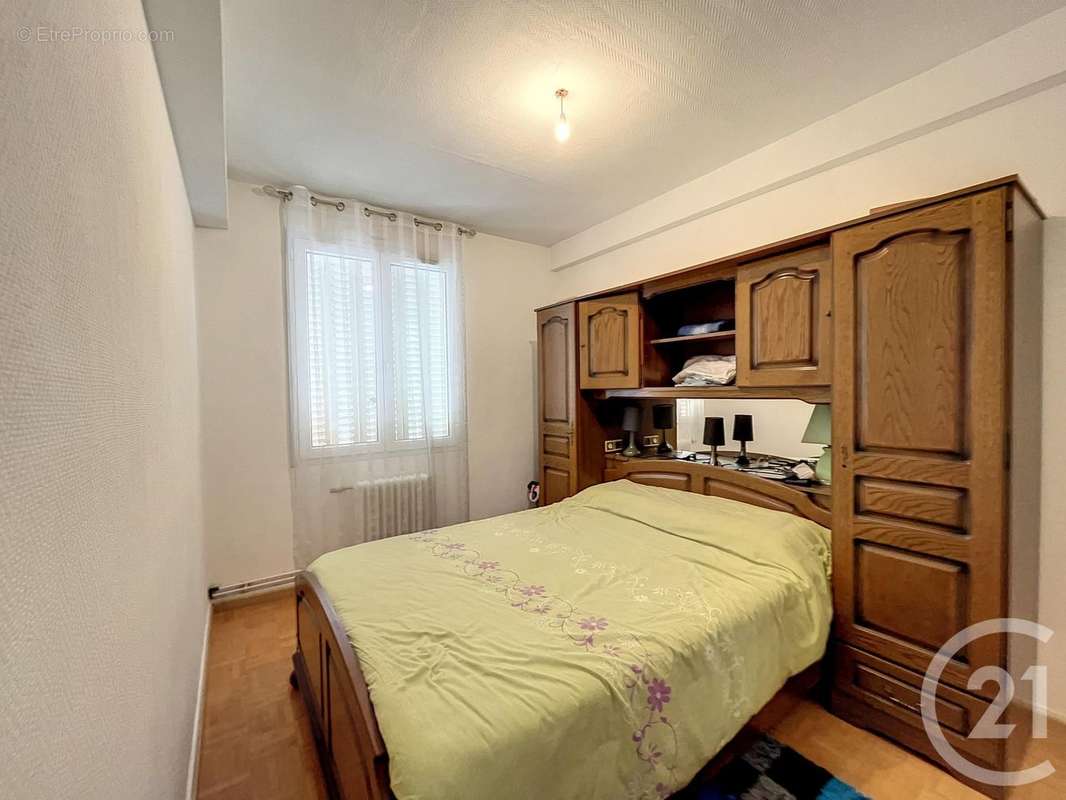 Appartement à SAINTE-SAVINE