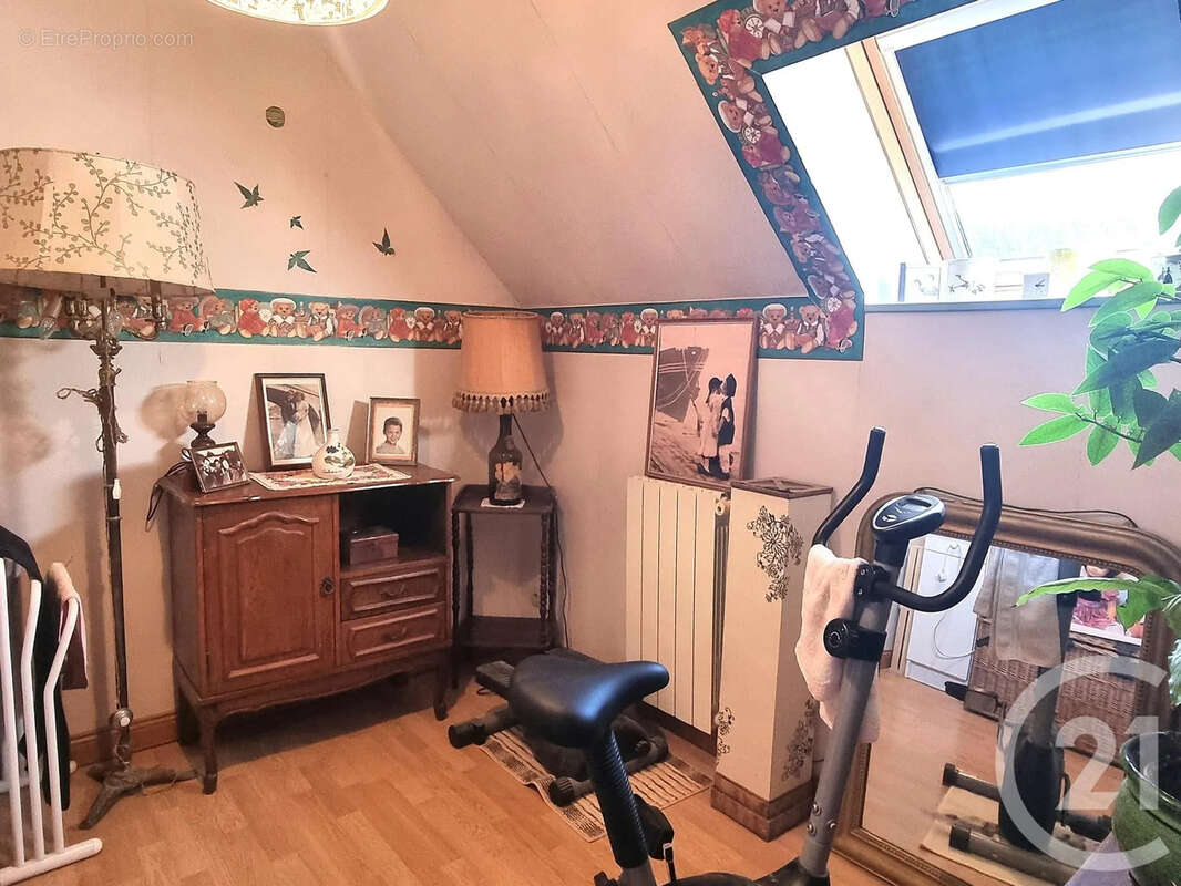 Maison à SAINT-SATUR