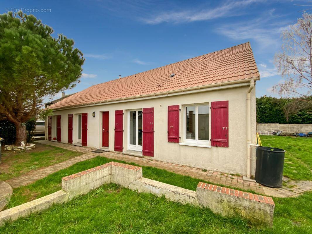 Maison à LES THILLIERS-EN-VEXIN