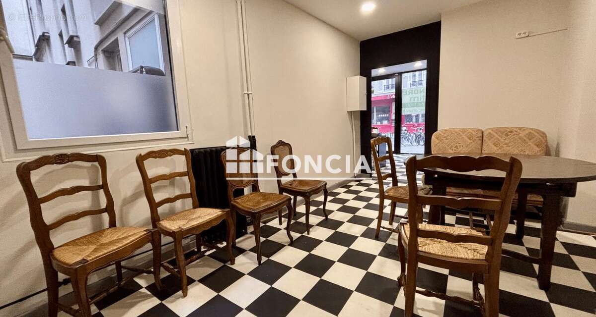 Commerce à PARIS-14E