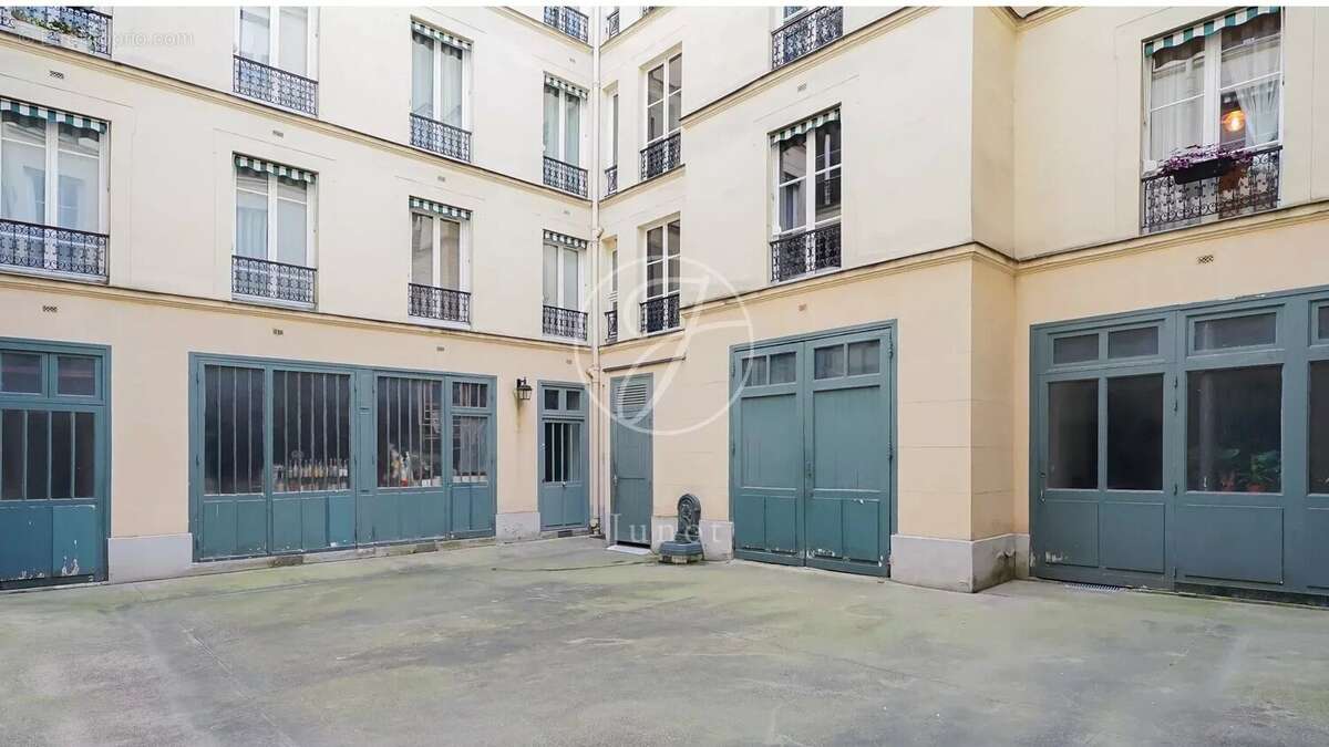 Appartement à PARIS-12E